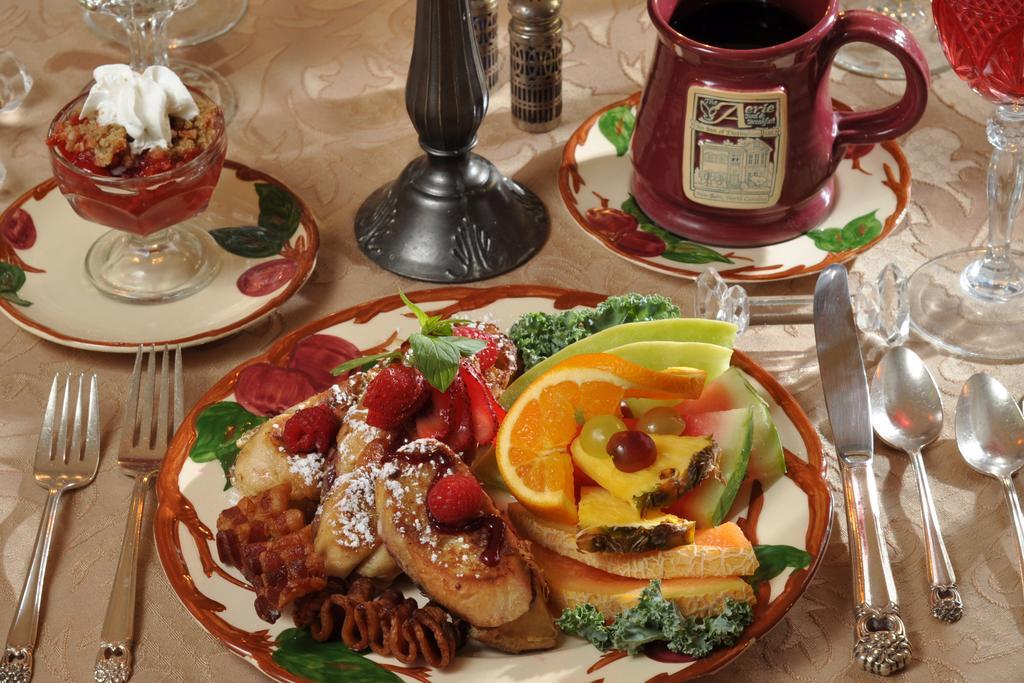 The Aerie Bed & Breakfast New Bern Ngoại thất bức ảnh