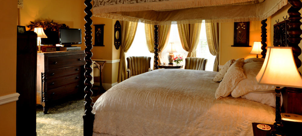 The Aerie Bed & Breakfast New Bern Ngoại thất bức ảnh